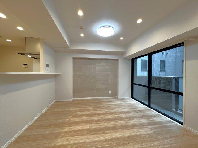 ヴィルヌーブ入谷