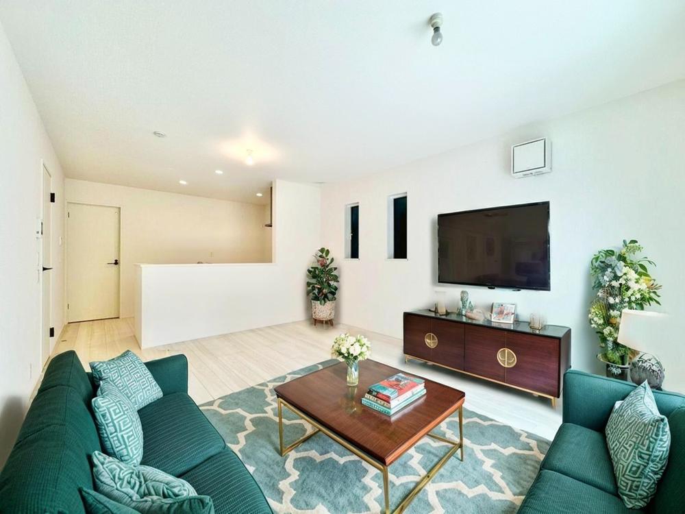 埼玉県草加市苗塚町