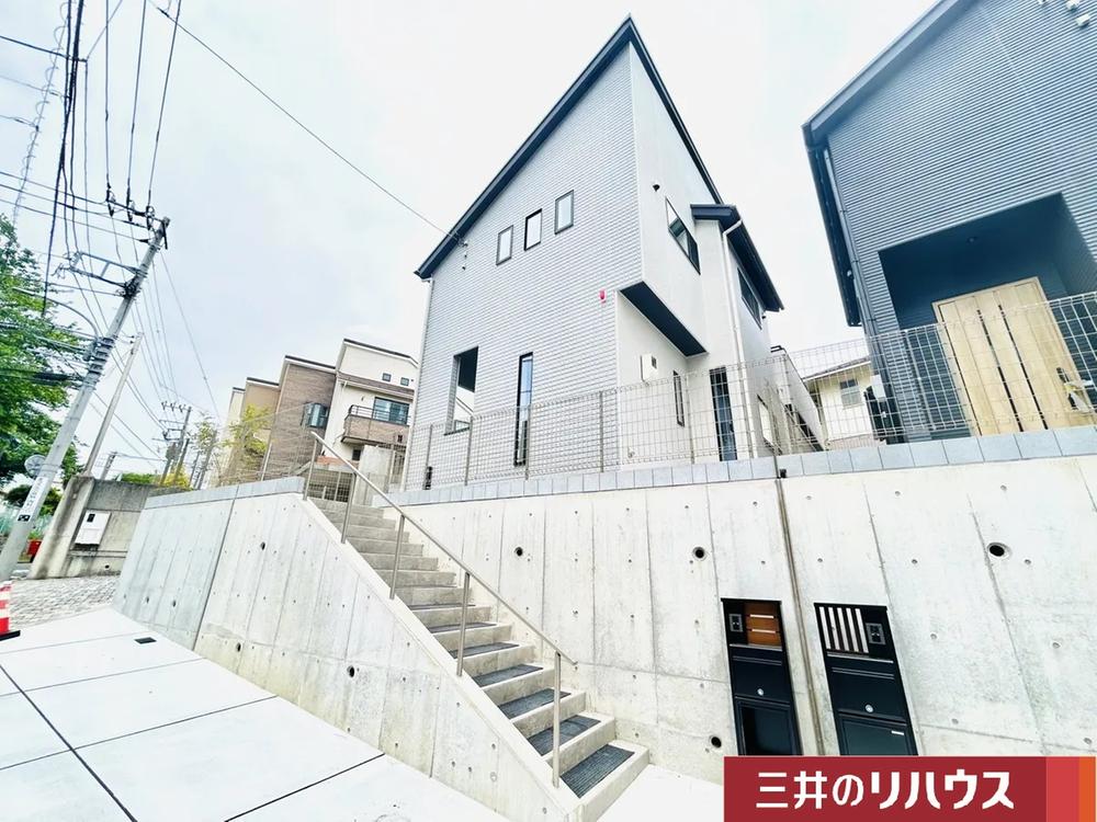 神奈川県横浜市神奈川区沢渡