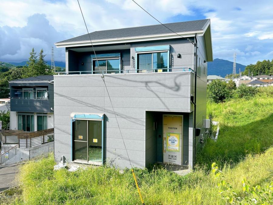 神奈川県秦野市堀西