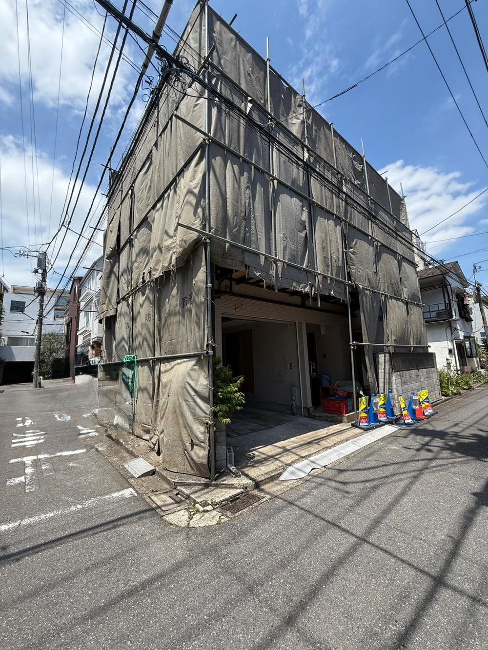 東京都港区南麻布