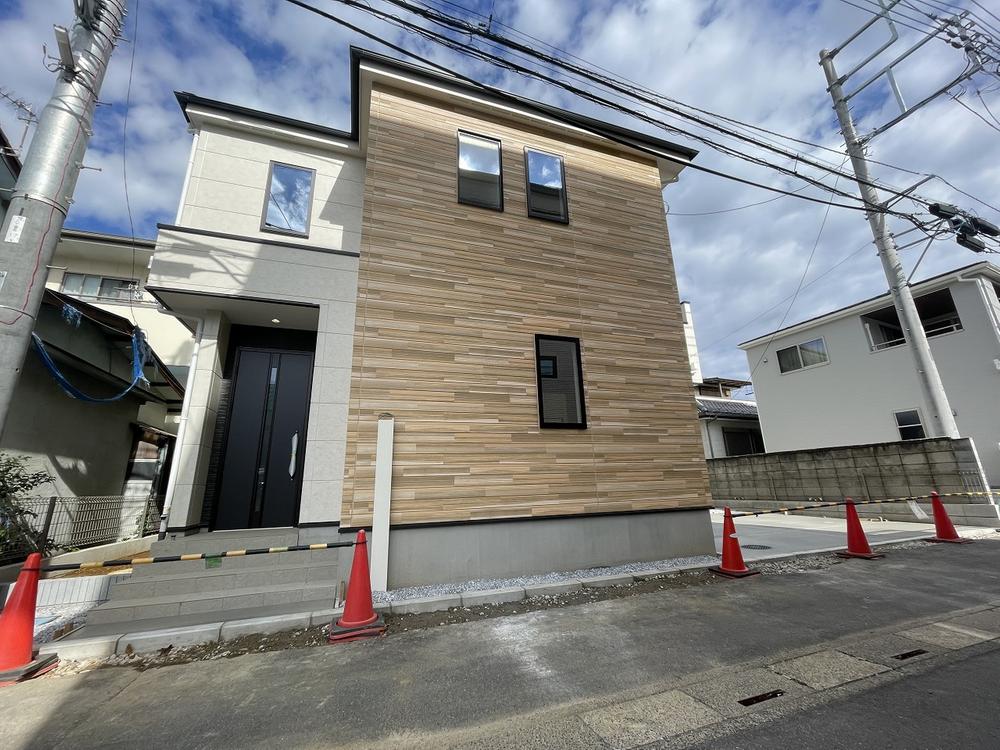 埼玉県三郷市新和