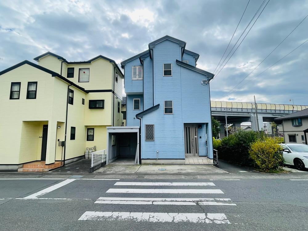 神奈川県茅ヶ崎市西久保