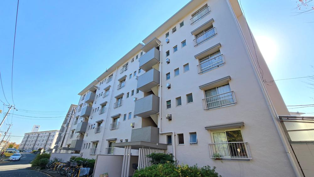 小金原団地6-9街区1棟