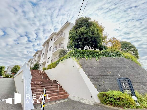 横浜・小机パークスクエアC棟