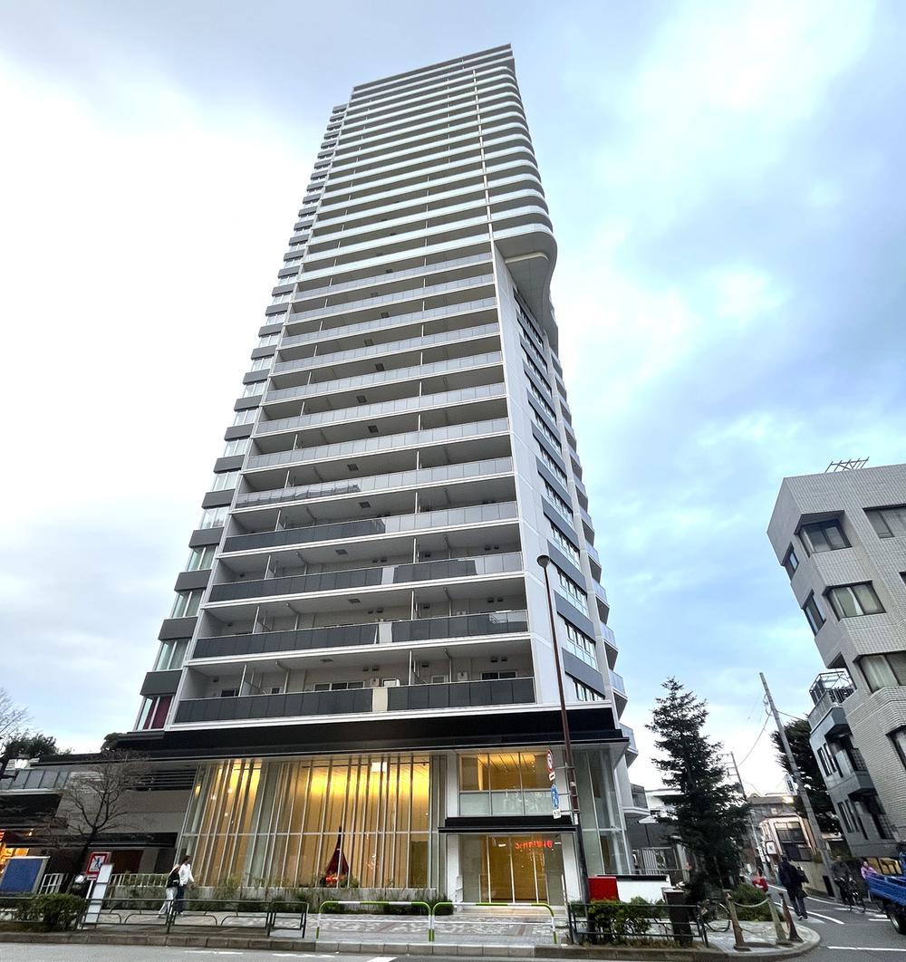 Brillia Tower 池袋 West