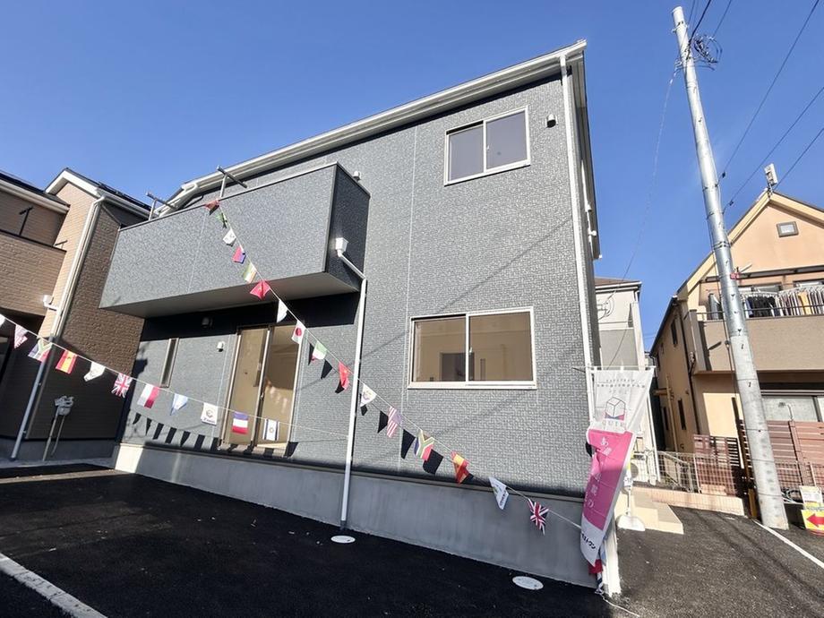 東京都三鷹市大沢