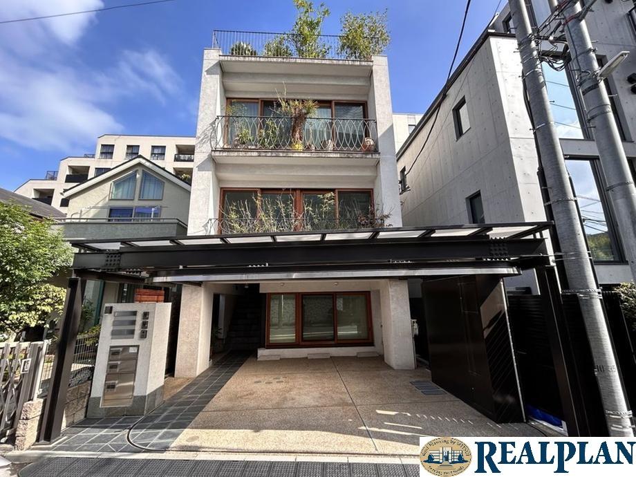 東京都渋谷区恵比寿南