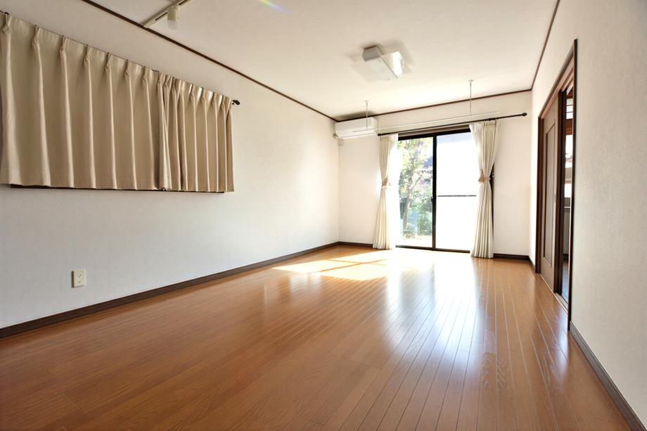 神奈川県横浜市瀬谷区阿久和西