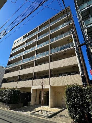 グラントレゾール駒形