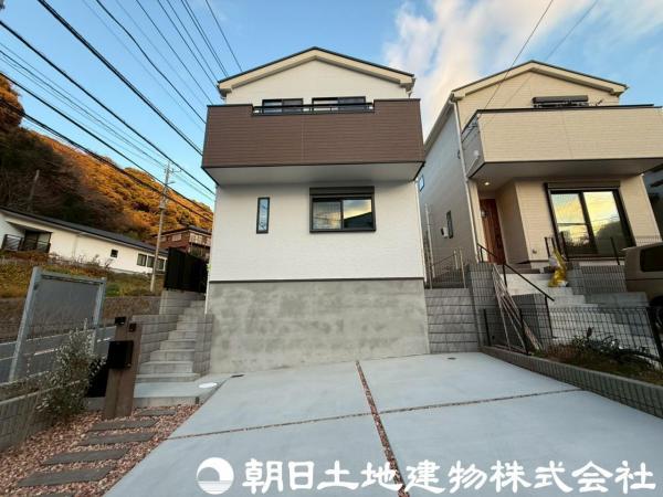 神奈川県三浦郡葉山町一色