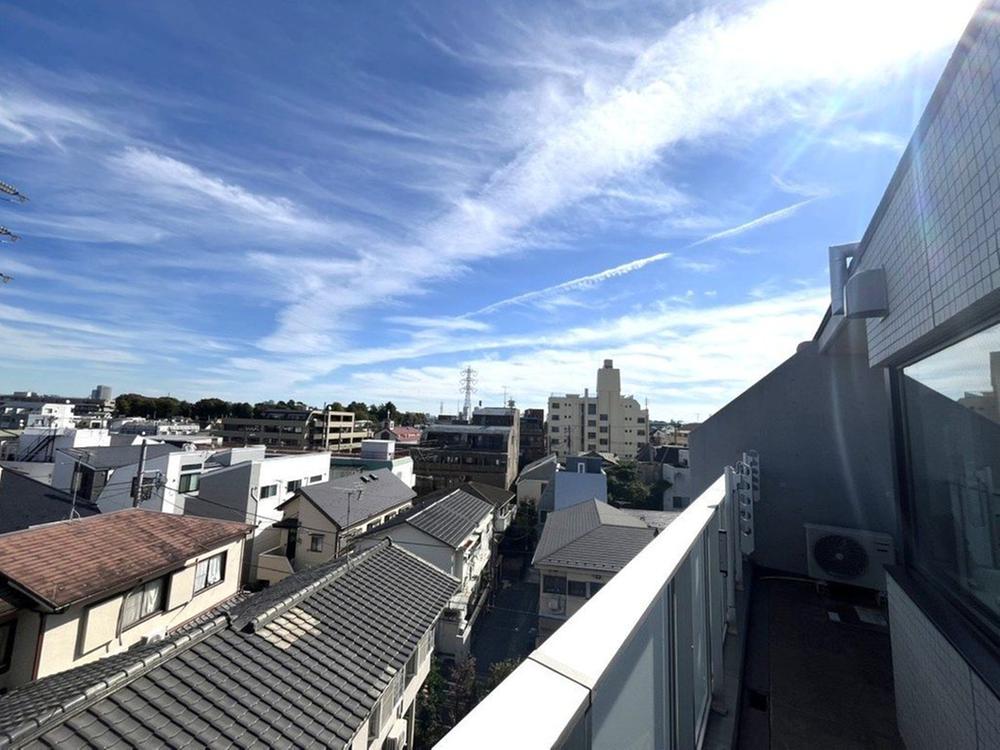 プレシス三軒茶屋