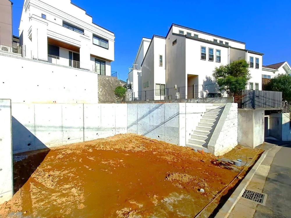 神奈川県横浜市神奈川区二本榎