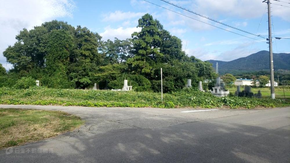 新潟県胎内市近江新