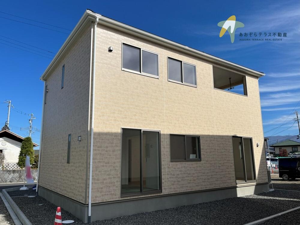 長野県安曇野市三郷明盛