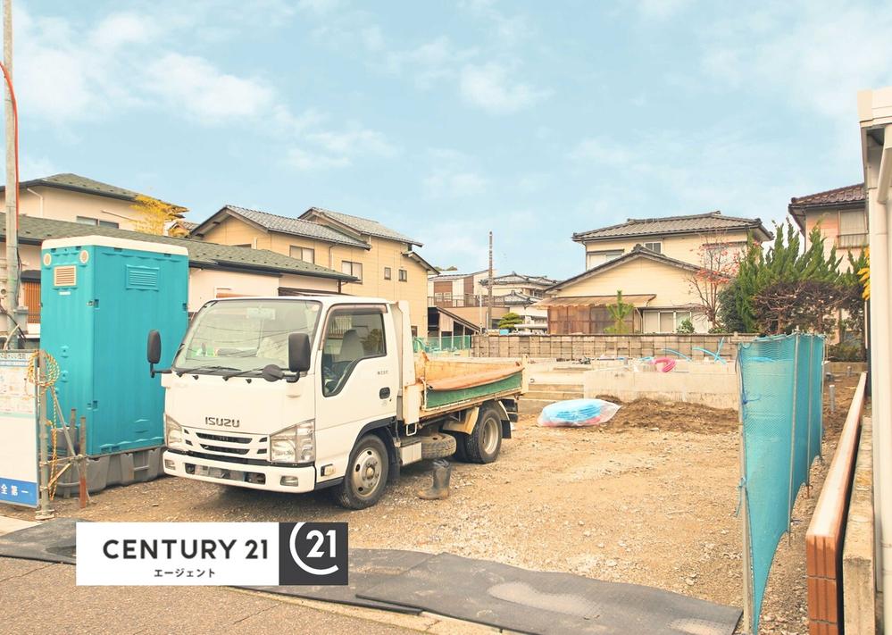 新潟県新潟市東区有楽