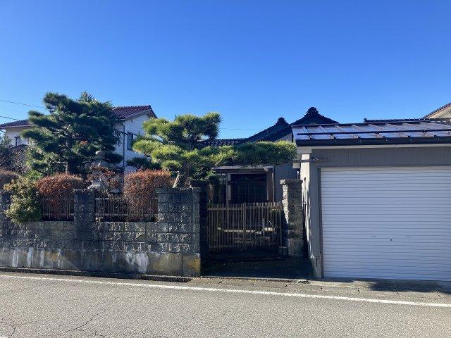 富山県富山市金山新