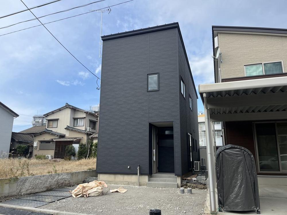 新潟県新潟市中央区日の出