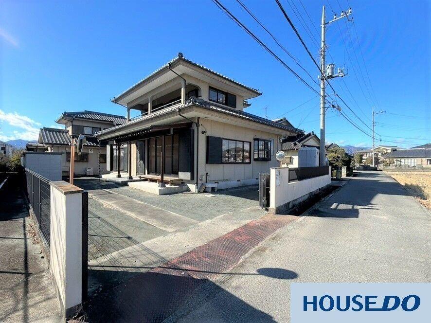 山梨県甲斐市竜王