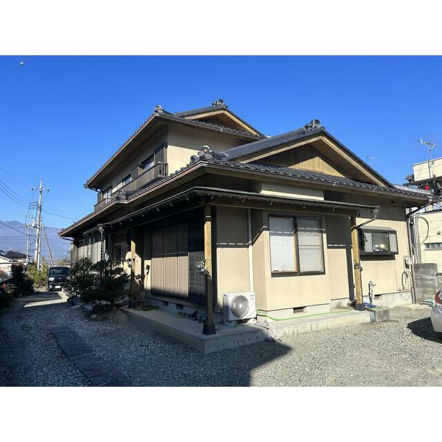 山梨県南アルプス市東南湖