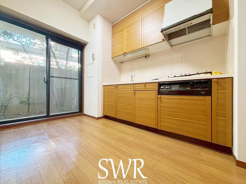 【2024年リフォーム済・平面駐車場空有・庭＋テラス付】荘苑八事ビラージュ壱番館