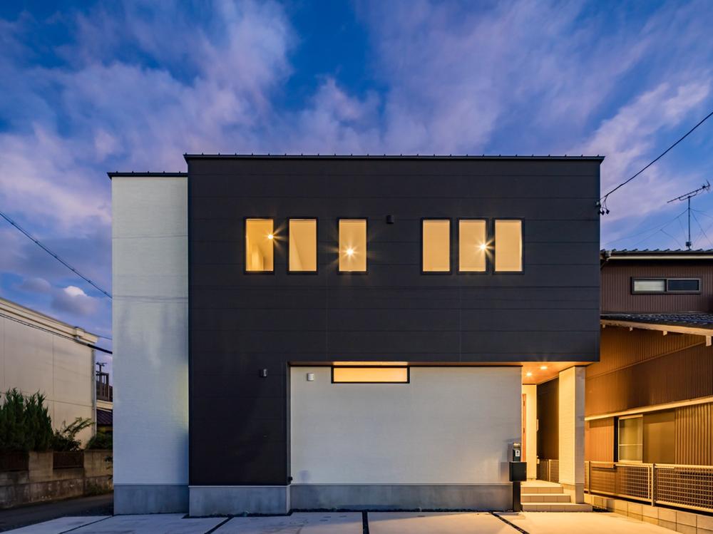 愛知県春日井市浅山町