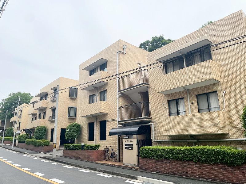 コープ野村川名山