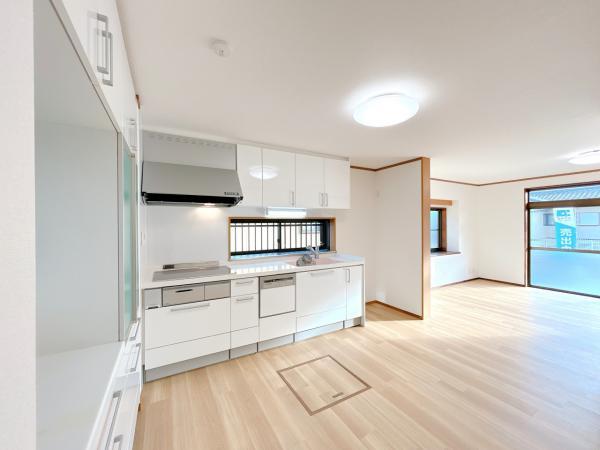 愛知県春日井市神屋町