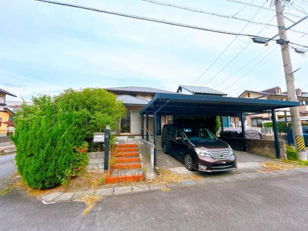 三重県四日市市伊坂台