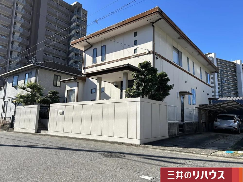 愛知県岡崎市明大寺町