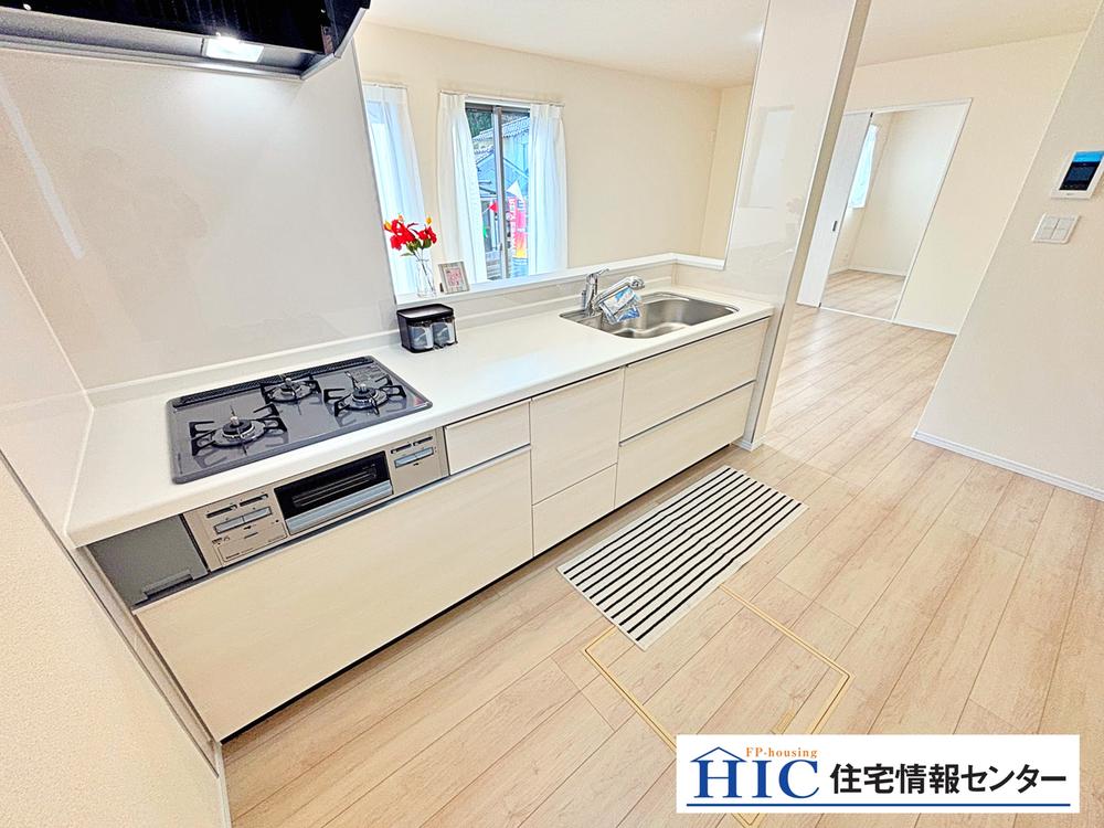 静岡県沼津市西沢田