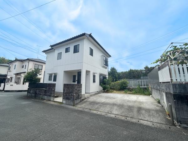 静岡県浜松市中央区泉