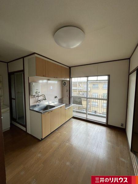 狭山遊園ハイツ　２号棟