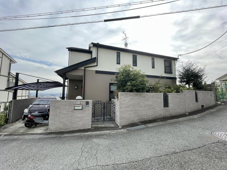 兵庫県宝塚市雲雀丘