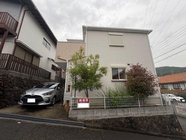 兵庫県宝塚市野上