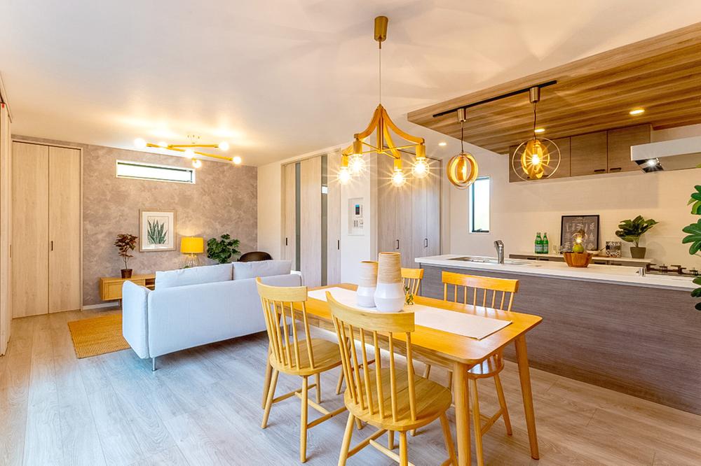 大阪府吹田市山田西