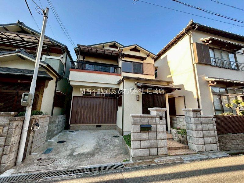 兵庫県伊丹市荻野