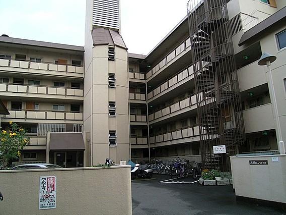 高槻ビューハイツ