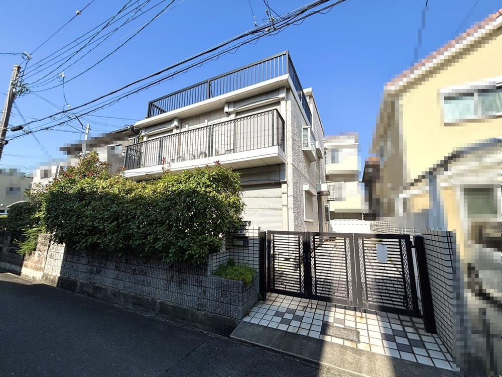 大阪府高槻市藤の里町