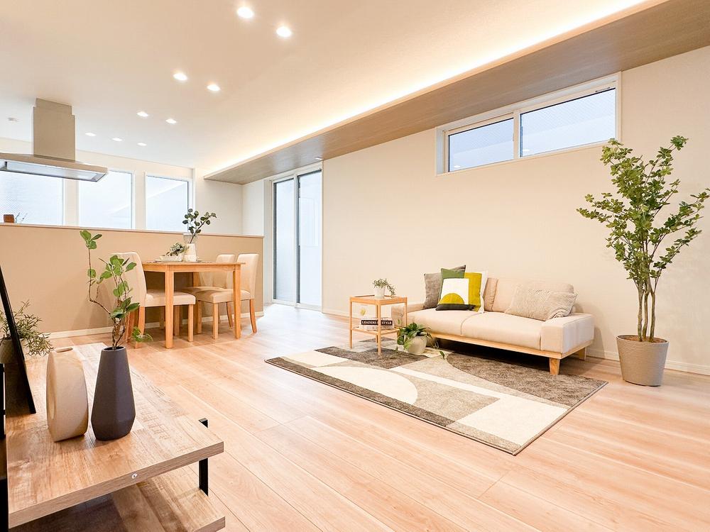 大阪府寝屋川市東香里園町