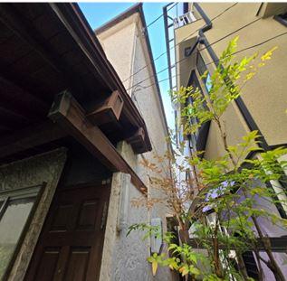 兵庫県西宮市小松東町