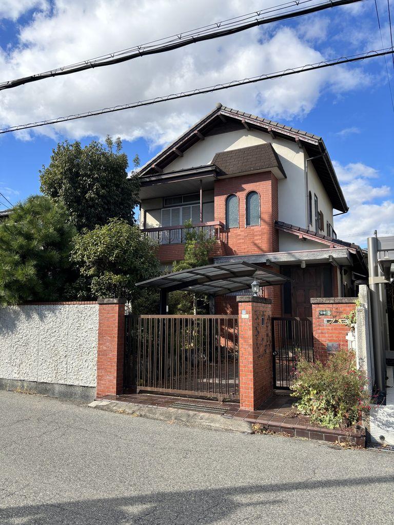兵庫県宝塚市野上