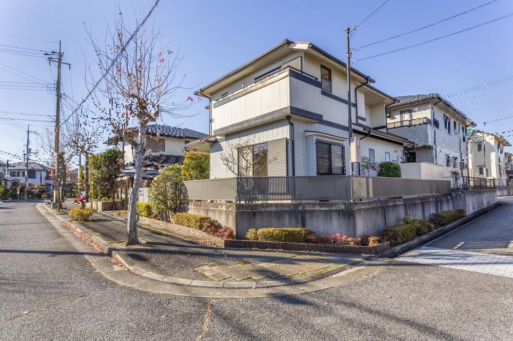 兵庫県三田市ゆりのき台