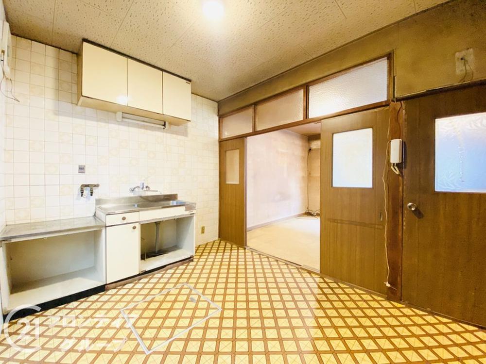 大阪府大阪市旭区高殿