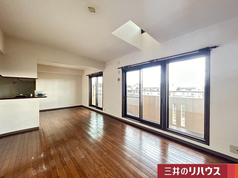 モンセーヌ西神南　１７号棟