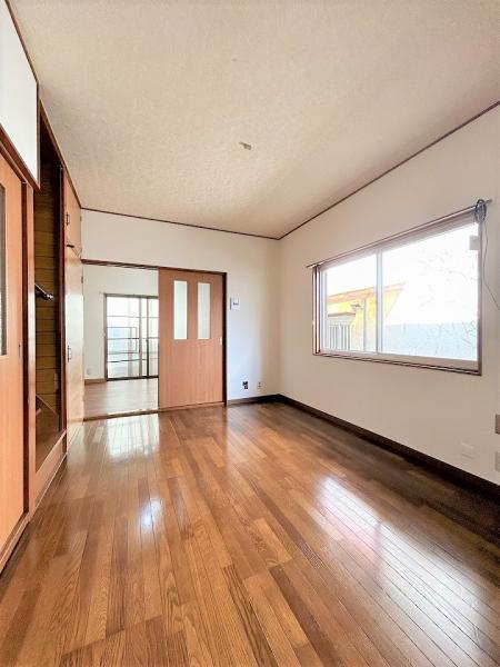 兵庫県川西市矢問