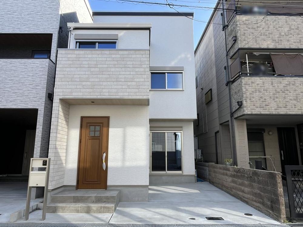 兵庫県尼崎市杭瀬南新町