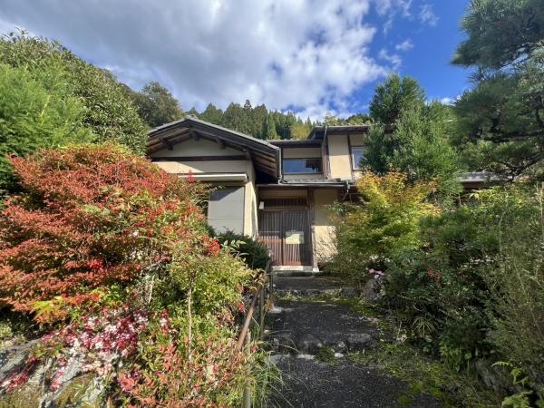 京都府京都市右京区梅ケ畑引地町