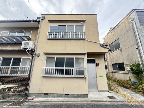 京都府京都市中京区西ノ京中御門東町