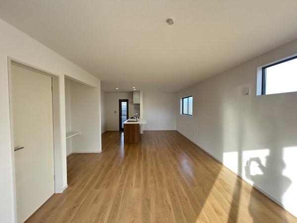 京都府向日市鶏冠井町